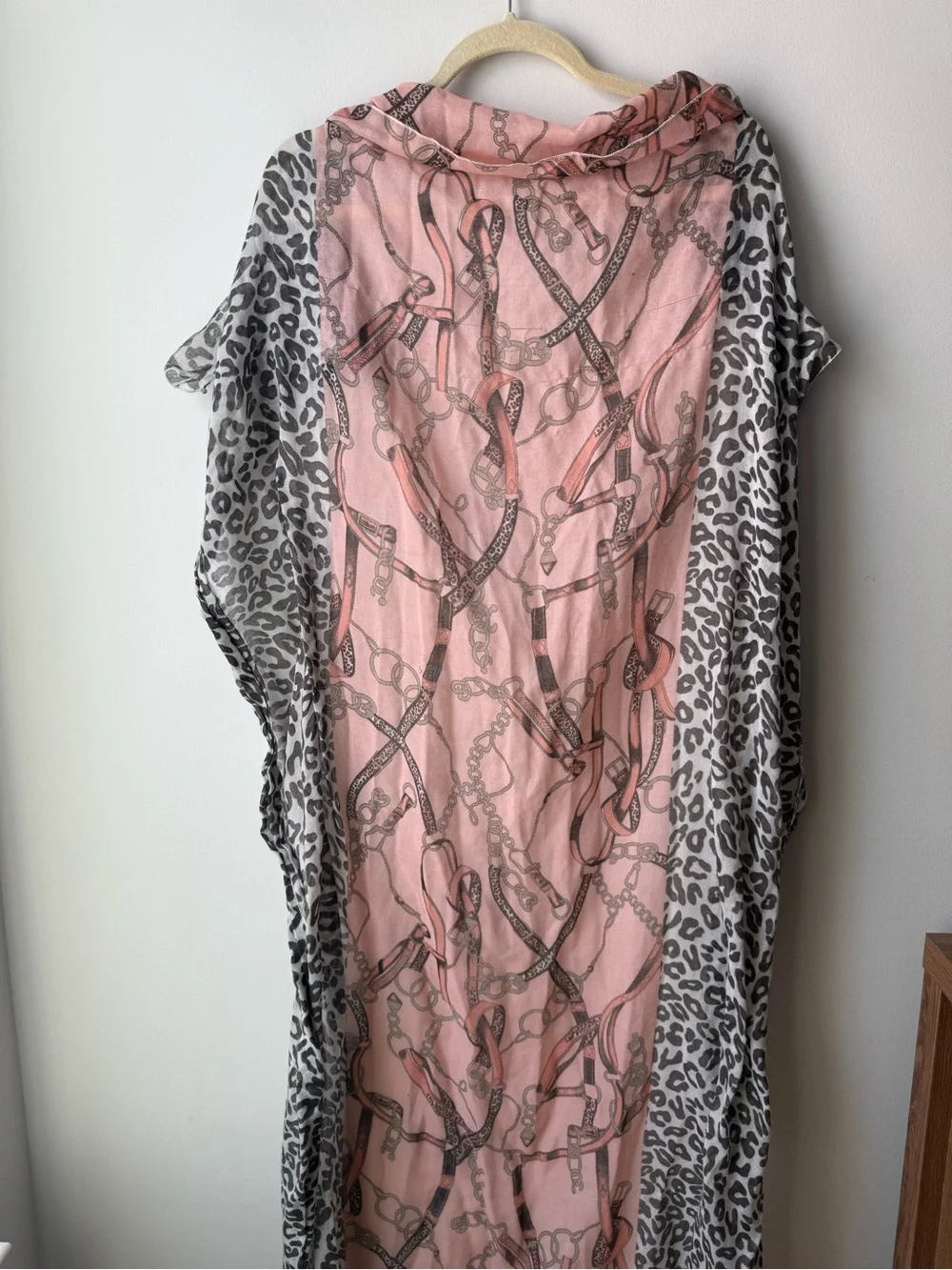 Lightweight Leopard Print Infinity Scarf with Pink Accent